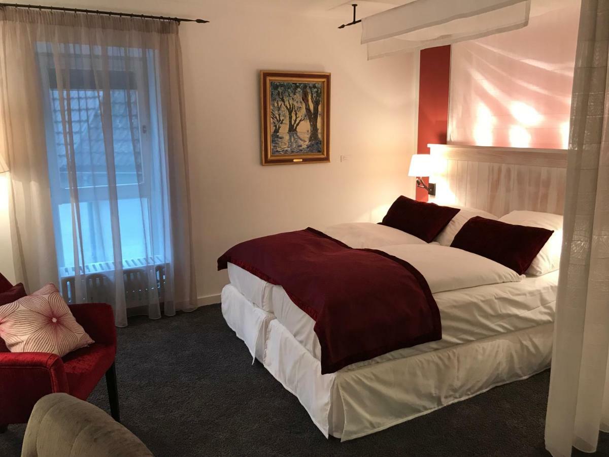 Altes Amtshaus, 3 Hotel Mulfingen Екстериор снимка